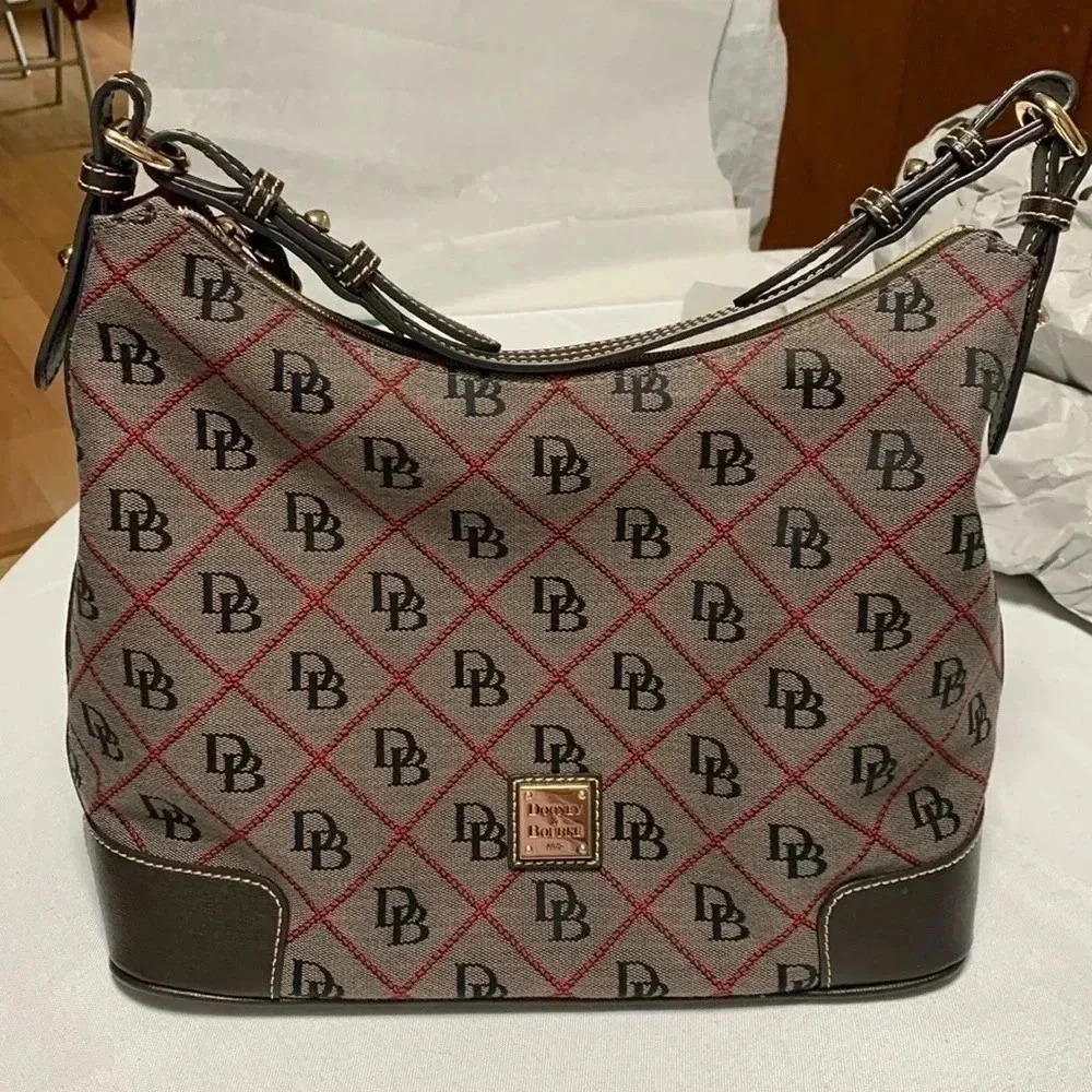 DOONEY & BOURKE Purse,shoulder bag.🌟Excellent Condition 🌟